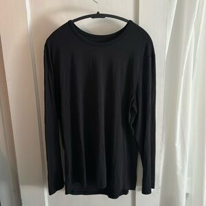 Men’s Lululemon 5 year basic long sleeve XL